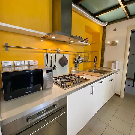 Al Teatro Appartamento Livorno